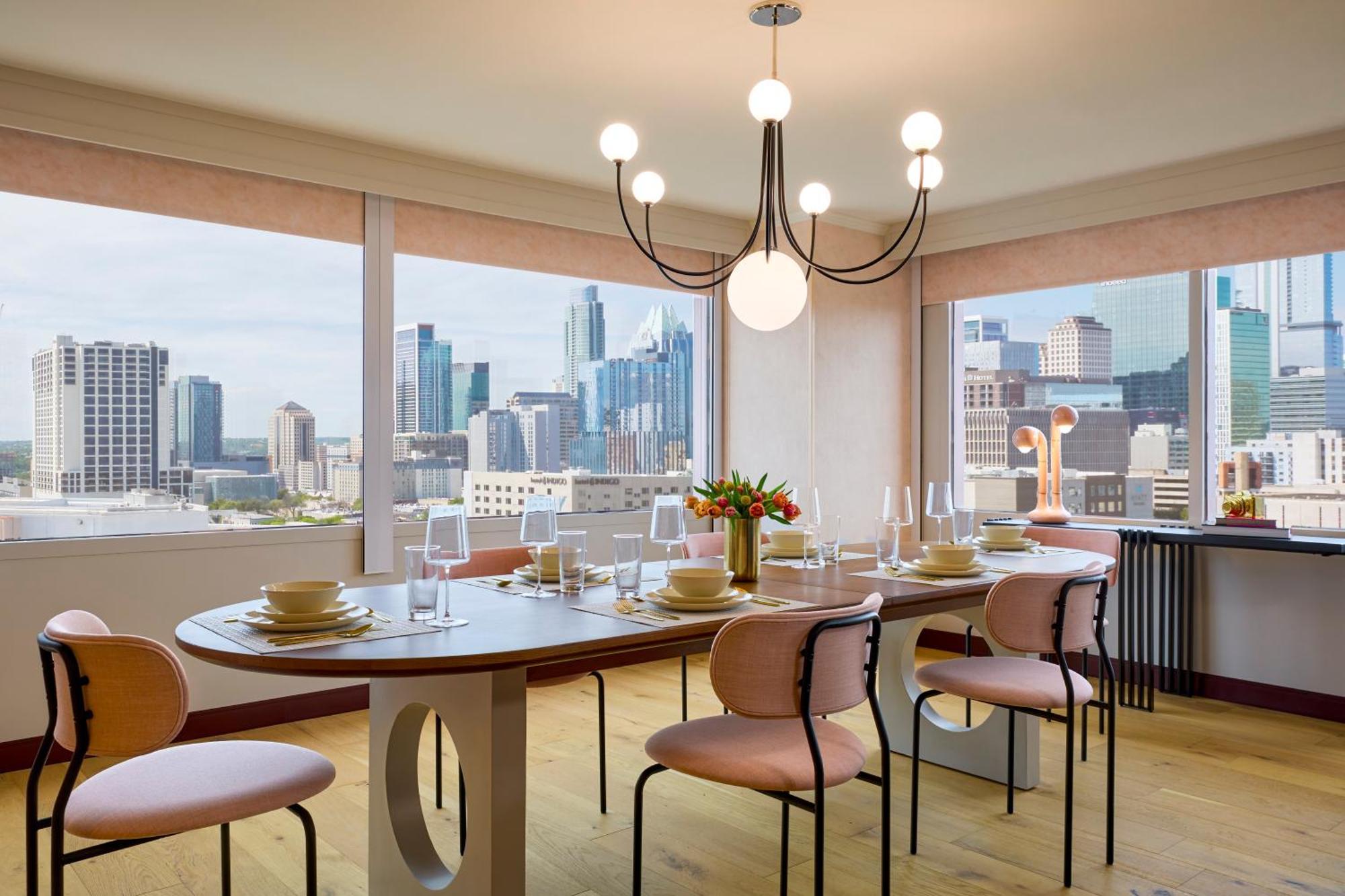Downright Austin, A Renaissance Hotel Екстериор снимка