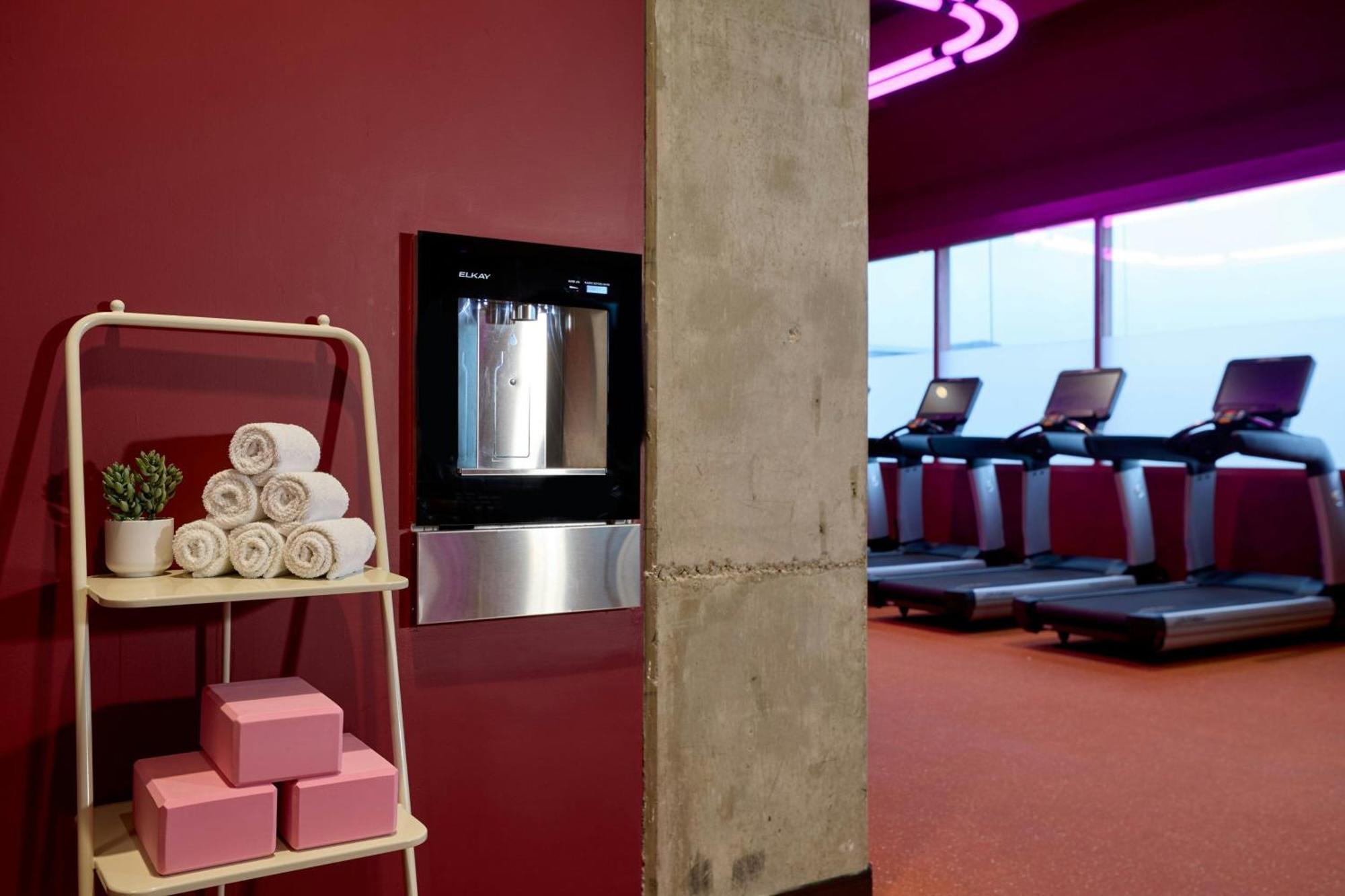 Downright Austin, A Renaissance Hotel Екстериор снимка