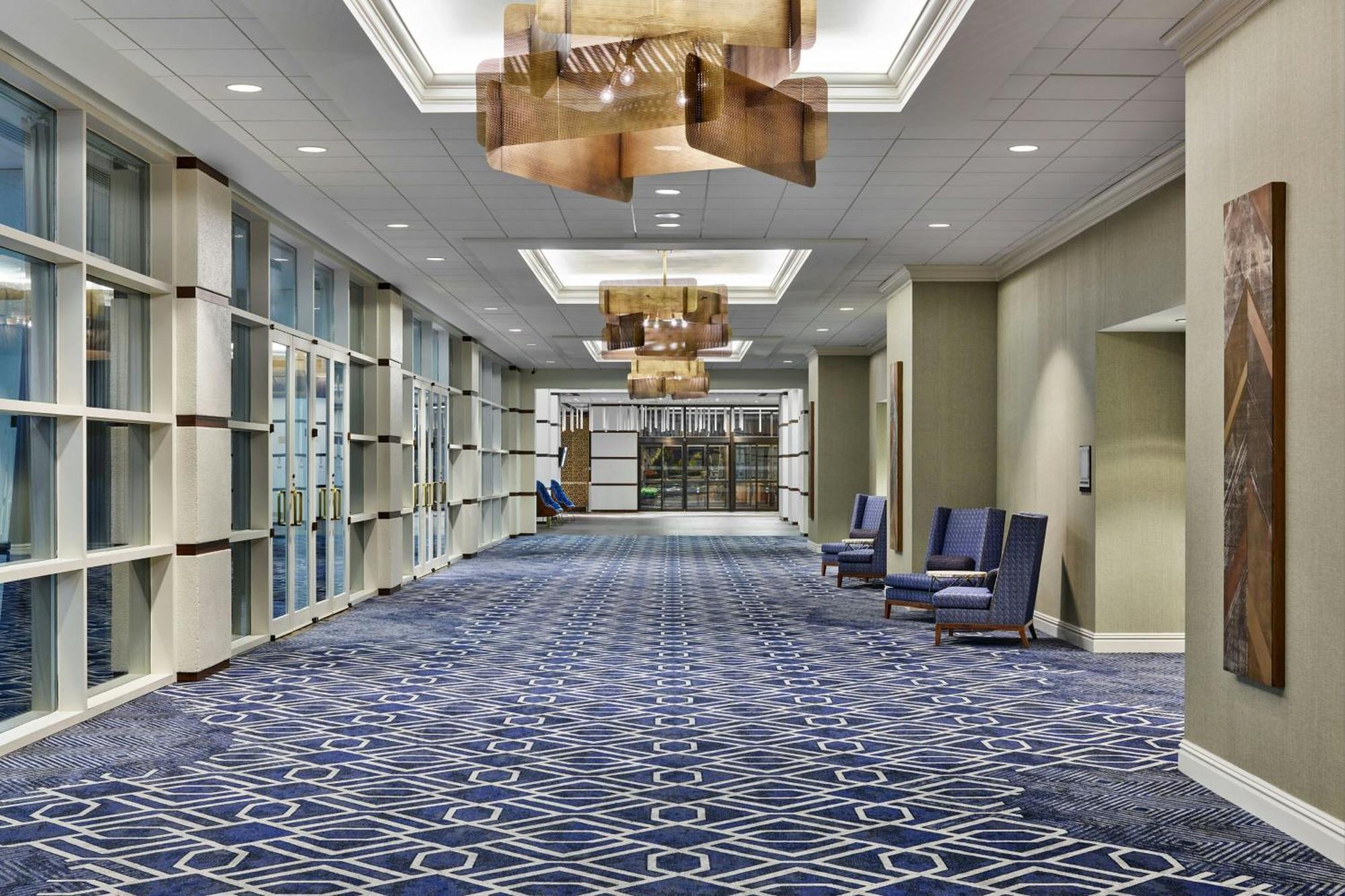 Downright Austin, A Renaissance Hotel Екстериор снимка