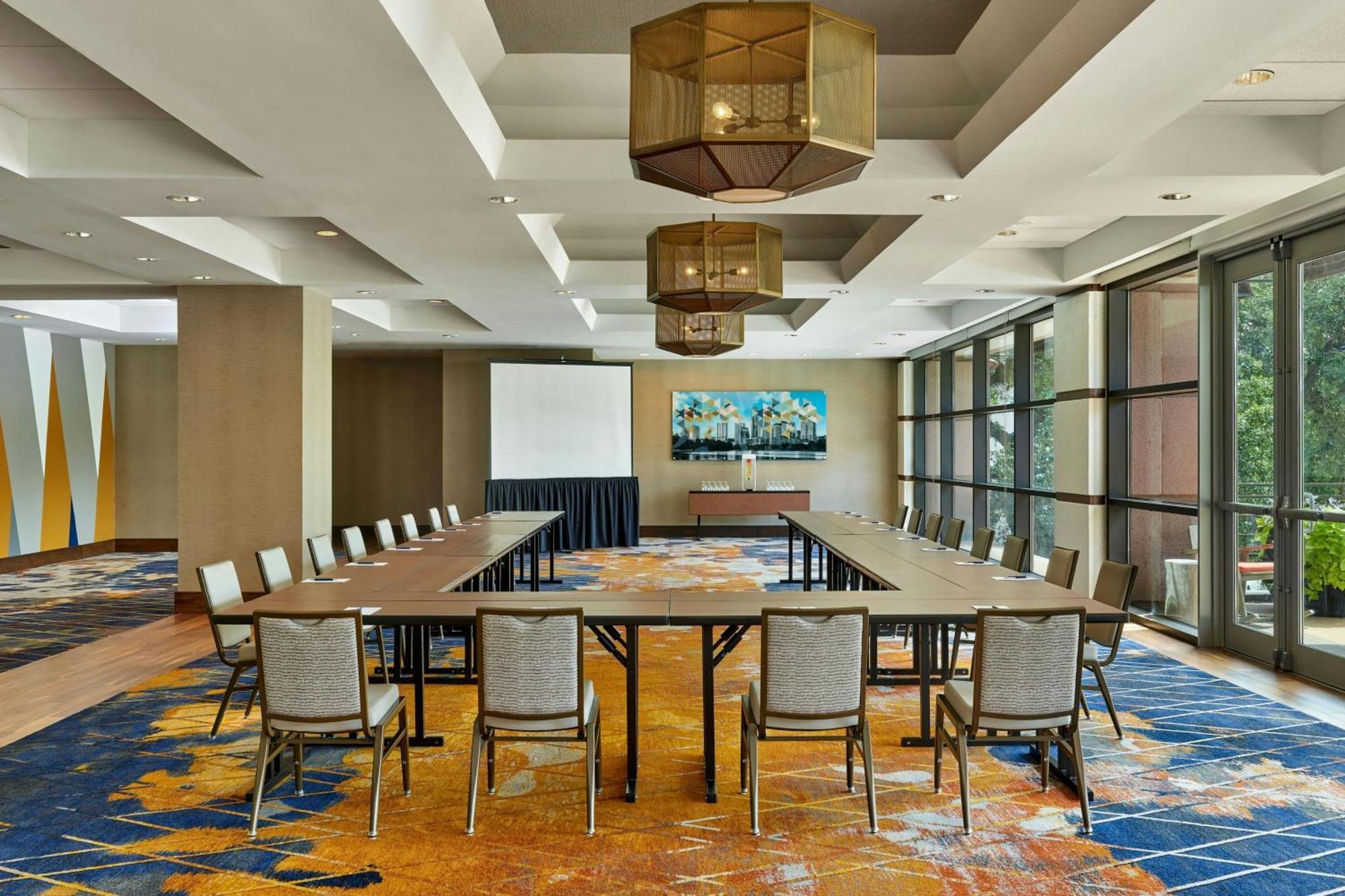 Downright Austin, A Renaissance Hotel Екстериор снимка